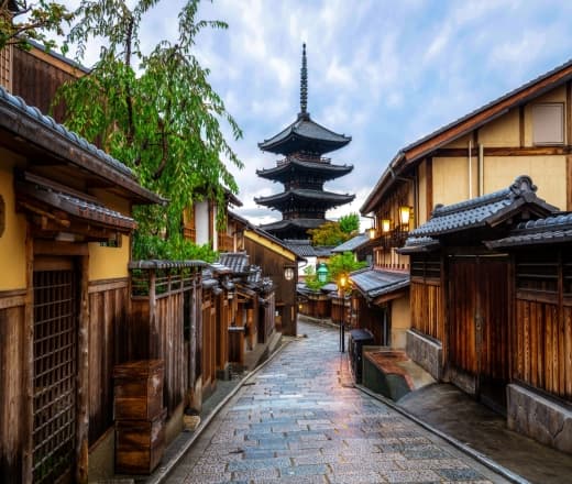 京都に泊まる全ての京都ツアーを見る！<br>出発日・部屋人数・目的地（エリア）なども入力して、再検索するのボタンを押すとご希望のツアーのみ表示することができます！